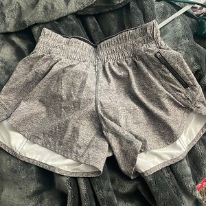 Lululemon shorts Size 4